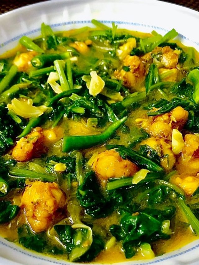 আপনার হাতের পালং চিংড়ি, বাড়ির লোকে বলবে; আহা! কি খেলাম!