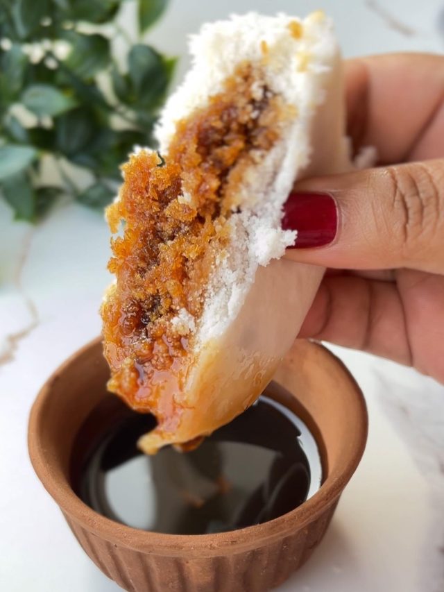 রান্নায় পটিয়সী নয়? তাতে কী! সহজে বানান ভাপা পিঠে: রেসিপি