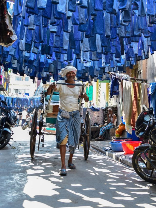 পুরনো জিন্স একেবারে নতুন করা হয়, কলকাতাতেই রয়েছে 'জিন্স গলি', কোথায়?