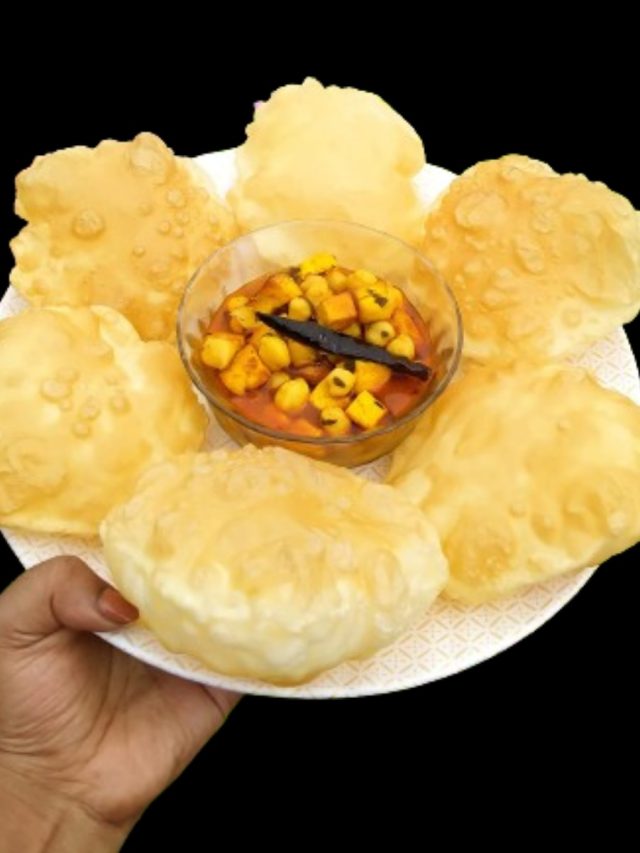 আচ্ছা, ছানার লুচি খেয়েছেন? রইল নতুন রেসিপি