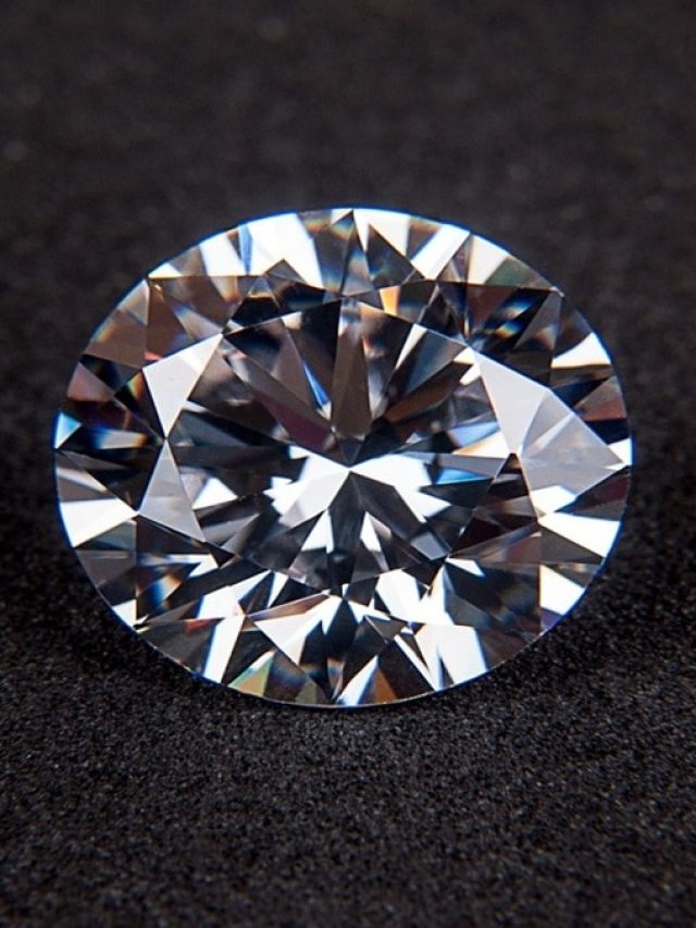 হিরে পরার শখ? এই রাশির জাতকদের জন্য অশুভ