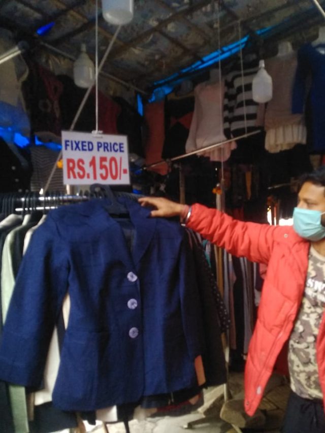হাজার টাকার জ্যাকেট-কোট মাত্র এক-দেড়শো টাকায়, কলকাতায় কোথায়?