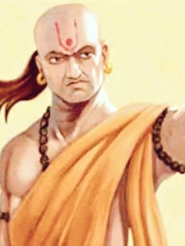 এই ৩ জনকে ঘুমন্ত অবস্থায় জাগাবেন না, গোটা বাড়ি মাথায় তুলবে