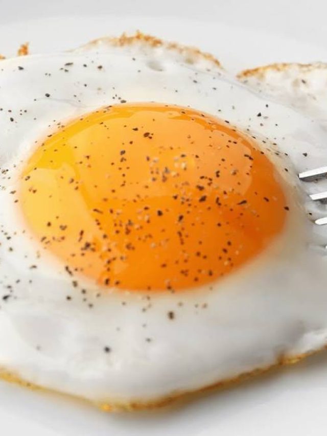 এই স্টাইলে ডিমের পোচ খেলে ভুলবেন না স্বাদ, অল্প উপকরণেই তৈরি হয়ে যাবে