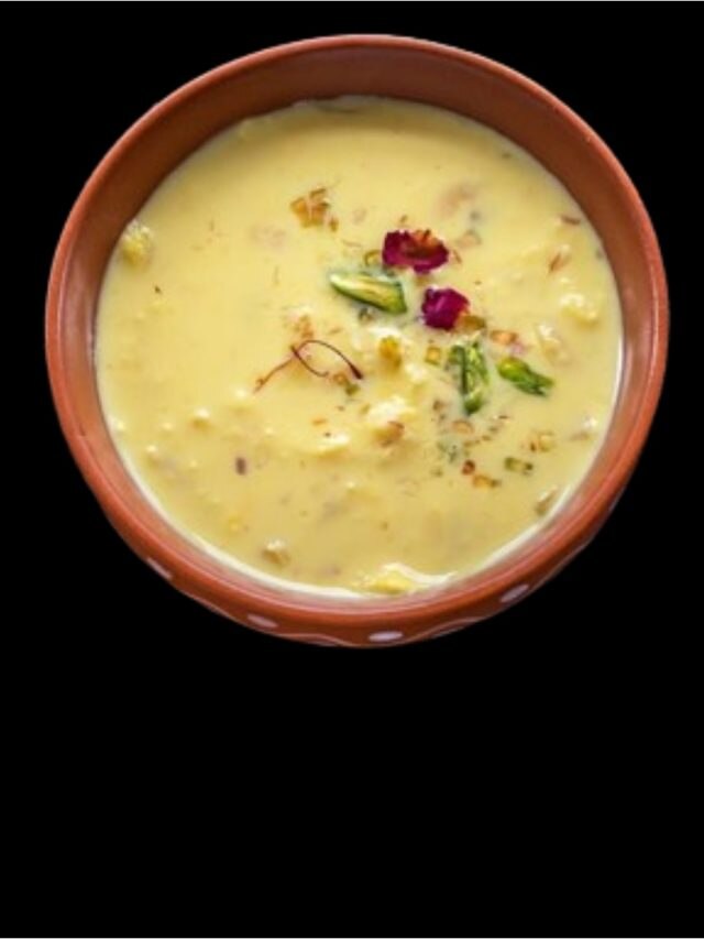 নলেন মালাই রাবড়ি, খেলেই মুখে লেগে থাকবে, রইল রেসিপি