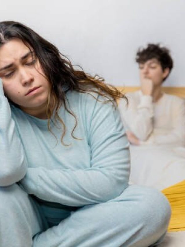 আপনার বয়ফ্রেন্ডের মধ্যে এই ৭ লক্ষণ? এক্ষুণি সরে আসুন