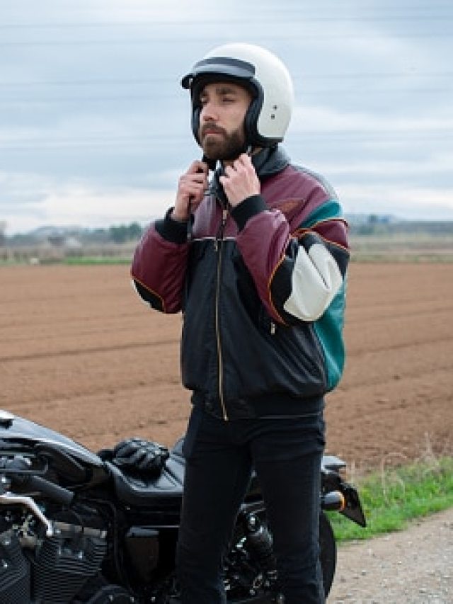 শীতে কুয়াশায় 'বাইক দুর্ঘটনা' এড়ান, ৫ জরুরি সতর্কতা মেনে চলুন