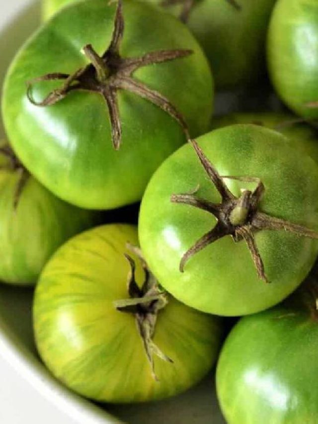 ভাতের পাতে এটা খেলে চাটবেন আঙুল, কাঁচা টমেটো মাখা খেয়েছেন কোনদিন?