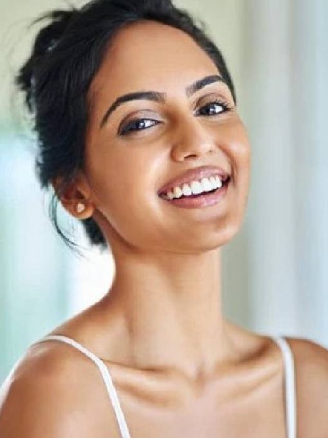 ত্বক এমন চকচক করবে ঝলসে যাবে চোখ, রাতে করুন শুধু এই কাজ