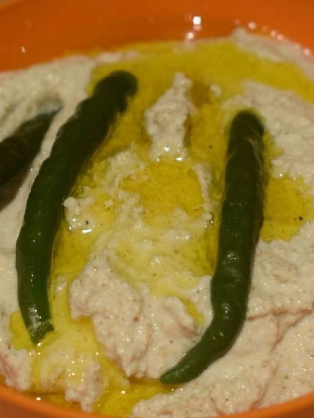 আলু-ঝিঙে সাইডে রাখুন, শিলে বাটা কাঁচা পোস্ত দিয়ে সাবাড় হবে গরম ভাত