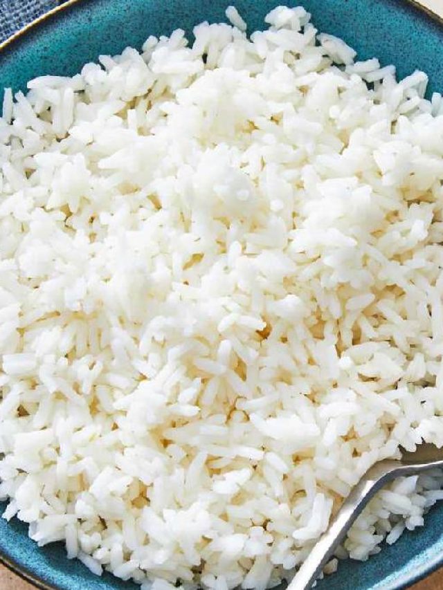 ভাত করতে গিয়ে গলে পাক! ৩ টোটকায় একেবারে হবে ঝরঝরে