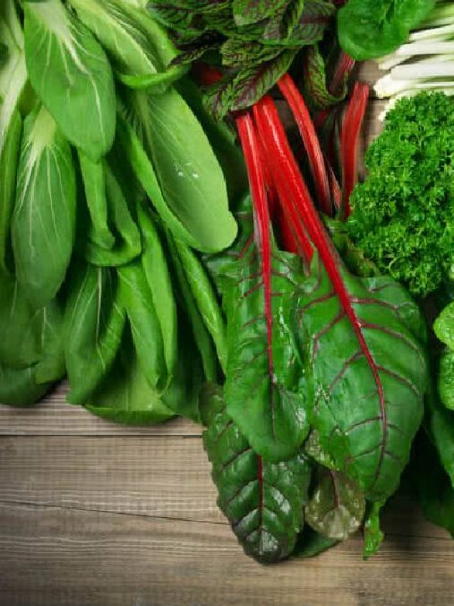 ৮০-তেও হাড় থাকবে চনমনে, সহজে ভাঙবে না, শুধু পাতে রাখুন এই শাক