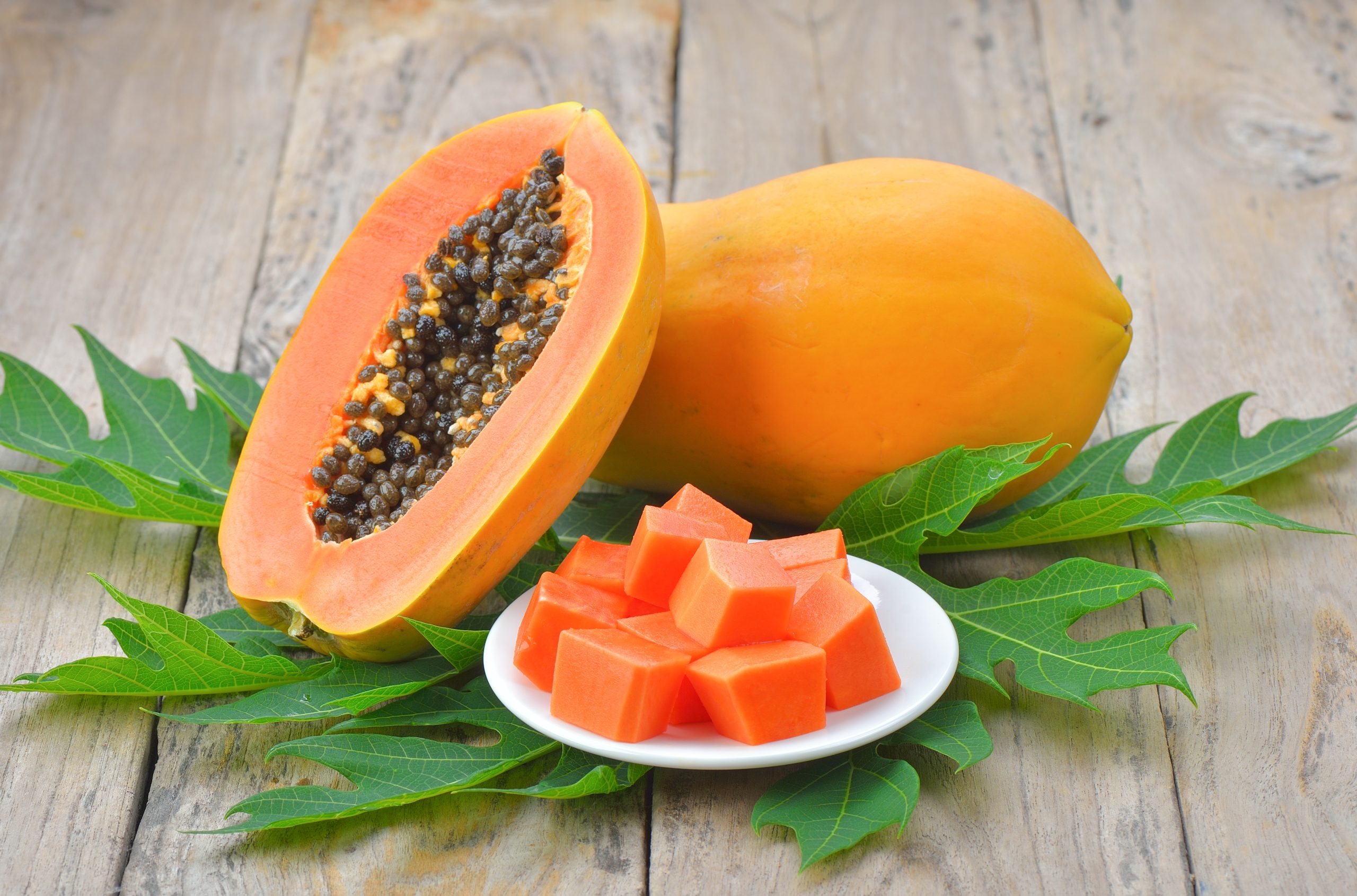 8 reasons why you should eat papaya in winter