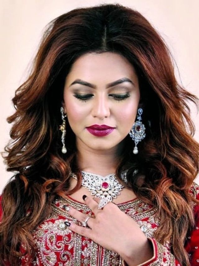 আসল হিরে চিনবেন যেভাবে, গয়না কেনার আগে অবশ্যই জানুন