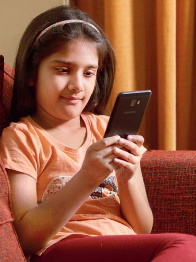 দিনে কতক্ষণ টিভি-মোবাইল দেখা সন্তানের জন্য নিরাপদ? জেনে নিন