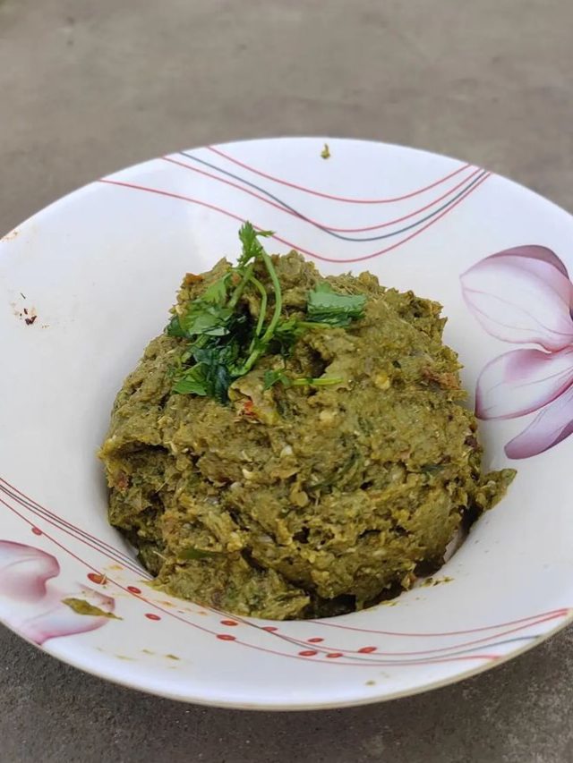 যৌবন 'রিটায়ার' নেবে না, খান জিভে জল আনা এই সবজি বাটা; রেসিপি