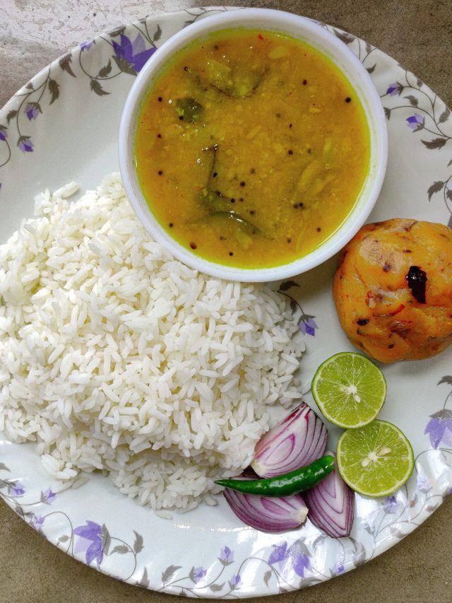 রোজ ব্রেকফাস্টে ভাত খেলে এসব হয়, জানতেন?