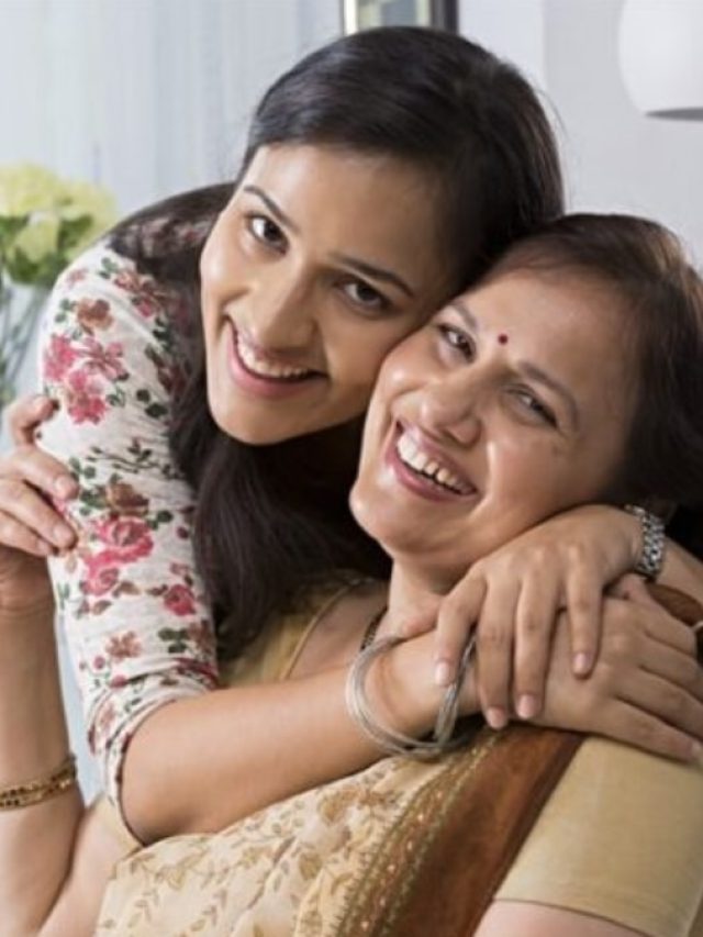 এটা করলে মেয়ের মতোই ভালোবাসবেন শাশুড়ি, মিলিয়ে নিন