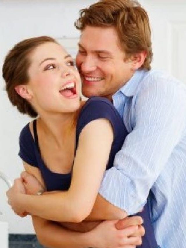 এই ৫ কাজ করলেই চনমনে থাকবেন স্ত্রী,  জানুন টিপস