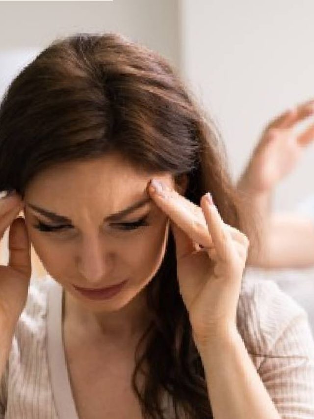 স্ত্রীর মন নেই সংসারে? কী কৌশলে বদলাবেন তাঁর মতিগতি, জানুন