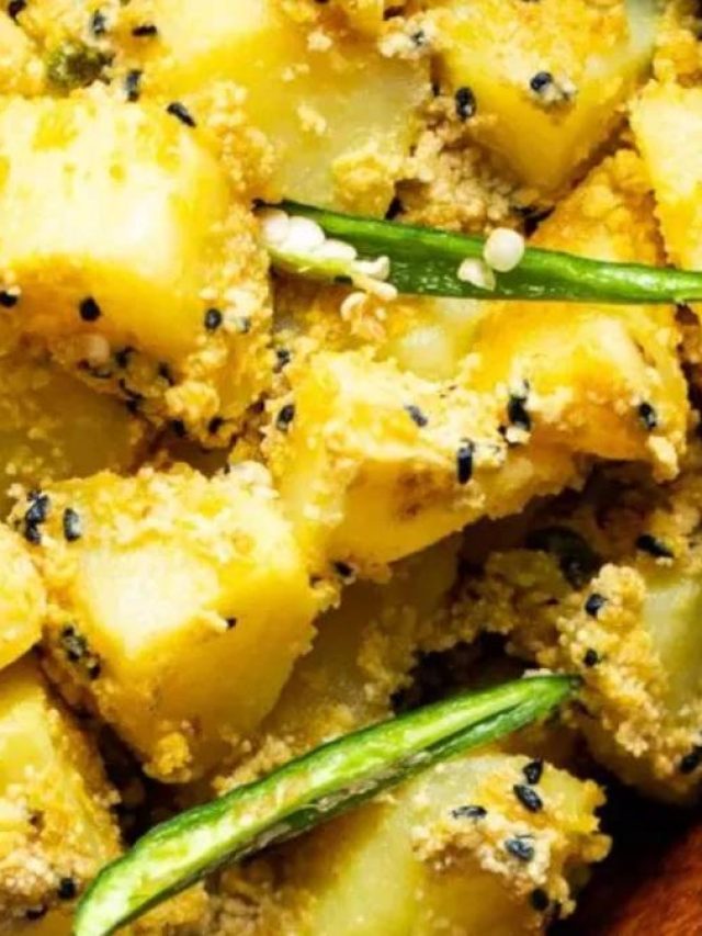 আলু পোস্ত অনেক হল, এবার হোক মটর ডালের পোস্ত, রইল রেসিপি