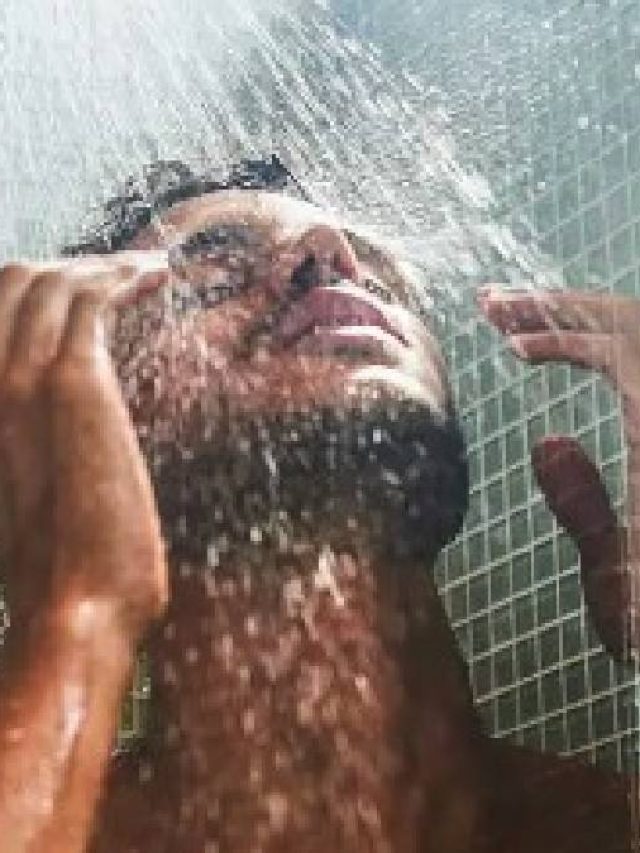 শীতে রোজ স্নান  করা কি উচিত? জেনে নিন