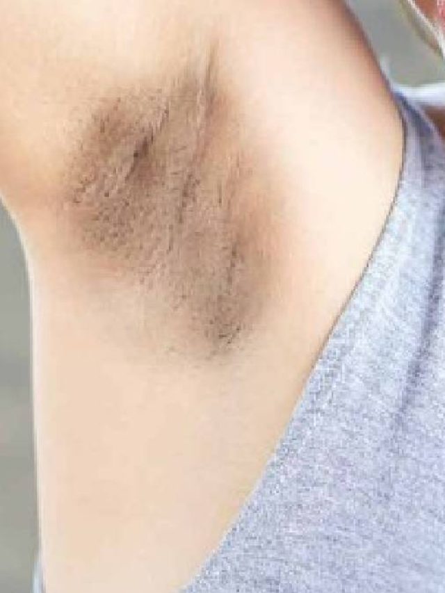 বগলে বিশ্রী দাগ? স্লিভলেস পরতে পারেন না, সমাধান  হাতের মুঠোয়