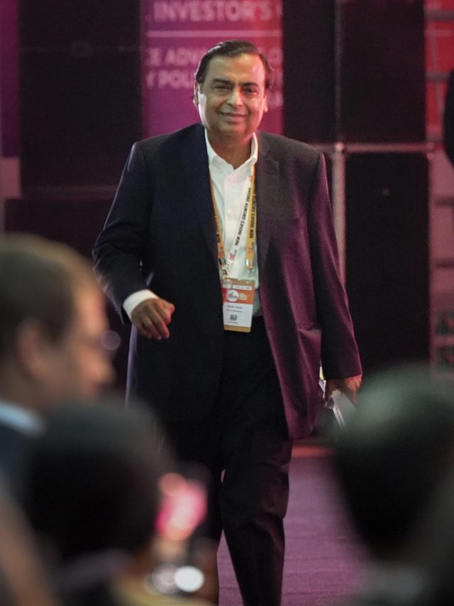 সাফল্য আসবেই, মেনে চলুন মুকেশ আম্বানির এই ১০ টিপস