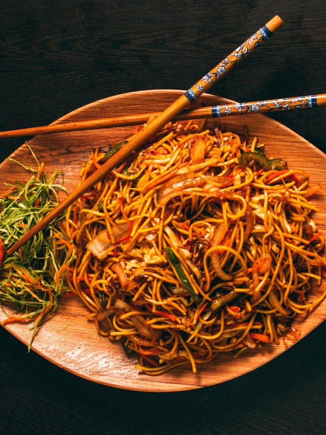 চাউমিন আর নুডলের পার্থক্য কী? অনেকেই জানেন না