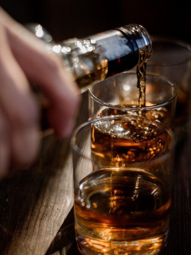 Why do you get hangover after drinking alcohol and can you prevent it? 