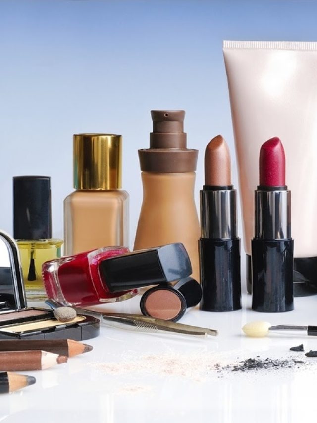 ফ্রিজে রাখা এসব প্রসাধনী দিয়ে সেরা হবে মেকআপ! নামী MUA-ও ফেল