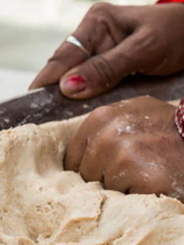 আটার মাখার সময় মেশান এই জিনিস, গলে যাবে হাই কোলেস্টেরল