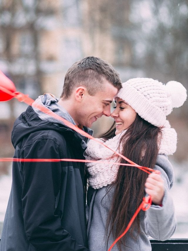 ক্রাশের সঙ্গে প্রথম ডেট? এভাবে সাজলে যেকোন মেয়ে পটবেই