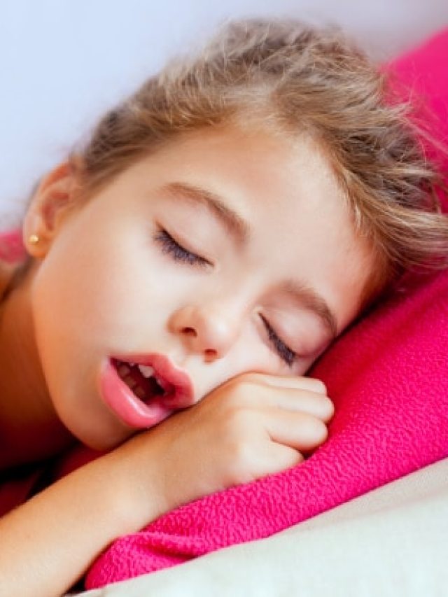 সন্তান হা করে ঘুমায়, চিন্তার বিষয় কি? বাবা-মায়েরা জেনে নিন