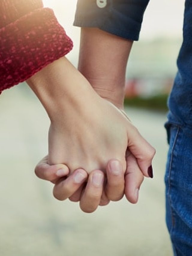 সম্পর্ক টেকানোর 'জাদু' এখানেই, পুরুষের কেমন হাত মহিলাদের পছন্দ? জানুন