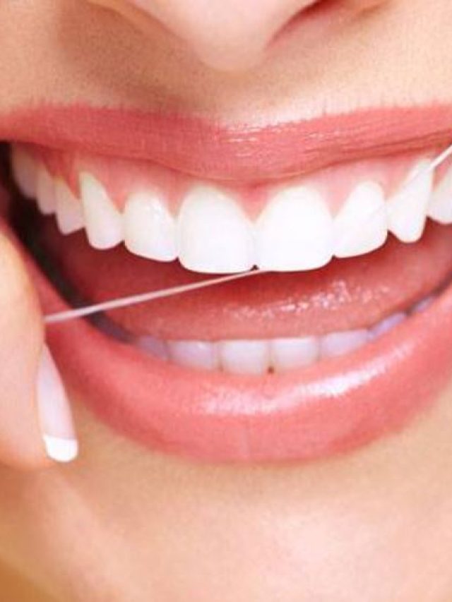 দাঁত ব্রাশ তো করেন, 'ফ্লস' করেন তো? জানুন সেটা কী