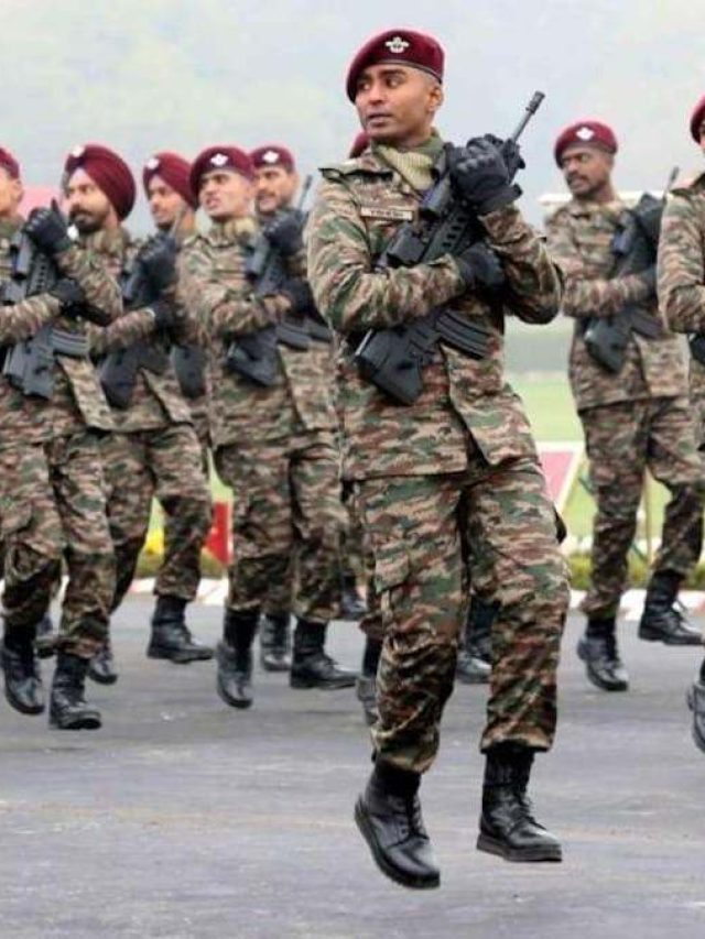 आर्मी का सबसे बड़ा ऑफिसर कौन? समझिए पूरा रैंक सिस्टम