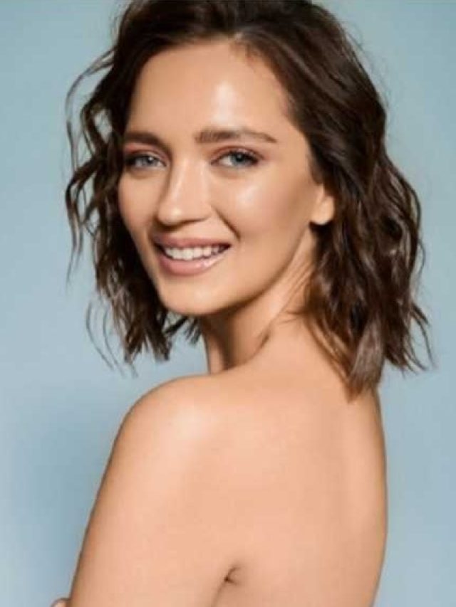 ৬০ বছর বয়সেও যৌবন থাকবে টনটনে, এই ৩ উপায় করলেই কামাল