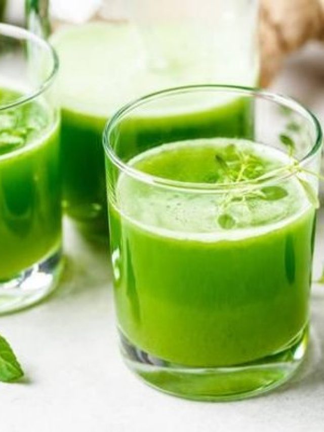 বার্ধক্যেও থাকবেন টগবগে তারুণ, প্রতিদিন খেয়েই দেখুন এই পাতার রস