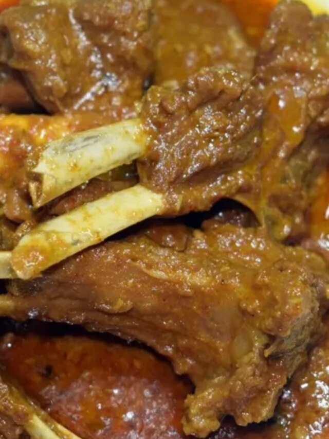 তেল ছাড়াই রান্না করুন খাসির মাংস, জেনে নিন সহজ টেকনিক