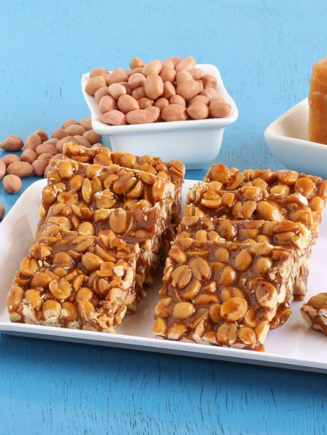 টানটান থাকবে যৌবন, বয়স যাবে না বোঝা, ডায়েটে থাক বাদামের চিক্কি