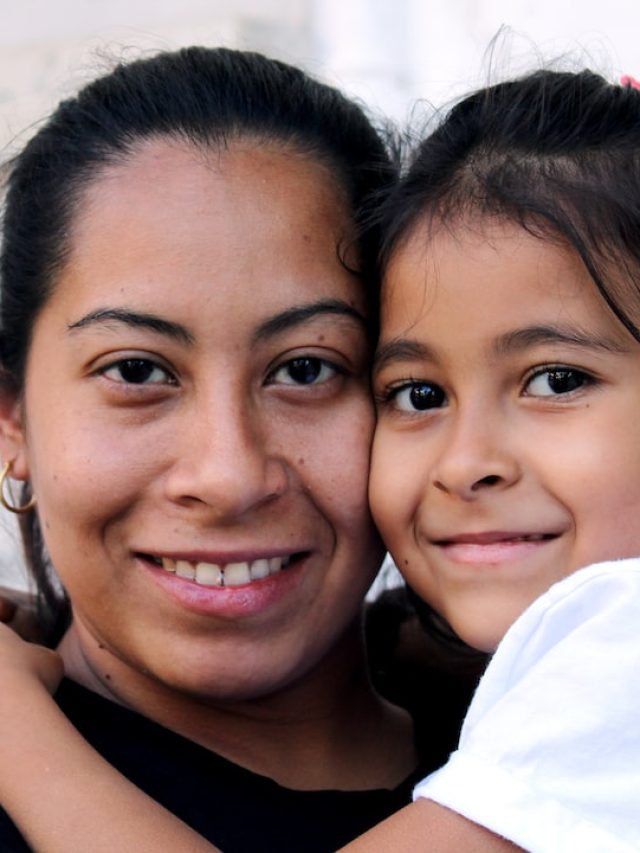 সন্তানকে মানুষের মত মানুষ তৈরি করতে চান? এই ৭ গুণ রপ্ত করান ছোটবেলাতেই