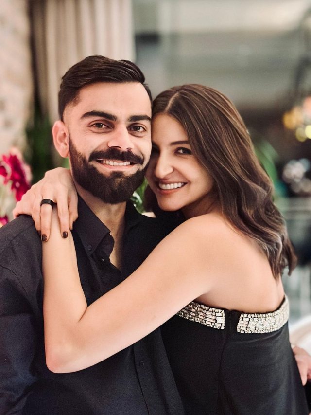 অনুষ্কা কি বিরাটের চেয়ে লম্বা?