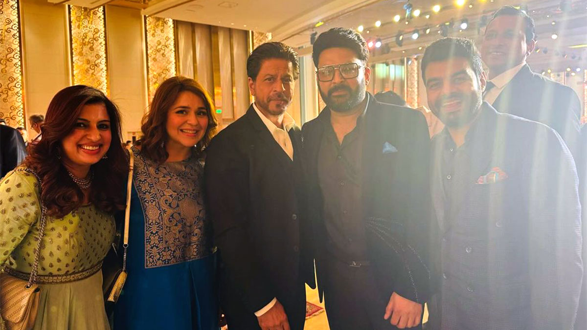 शाहरुख से मिली कपिल की पत्नी, किंग खान संग दिए पोज, लिखा- सपना सच हआ