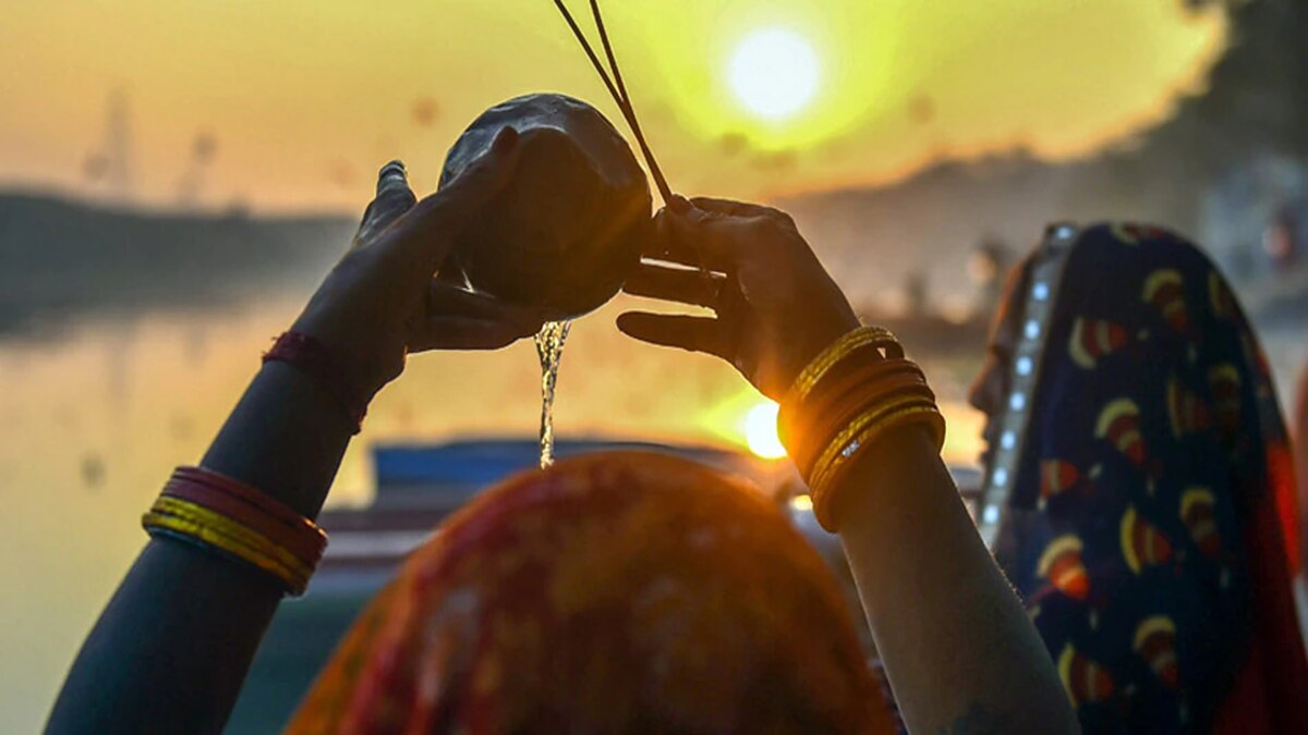 यूपी में खिचड़ी तो गुजरात में उत्तरायण, जानें मकर संक्रांति को किन नामों से जाना जाता है