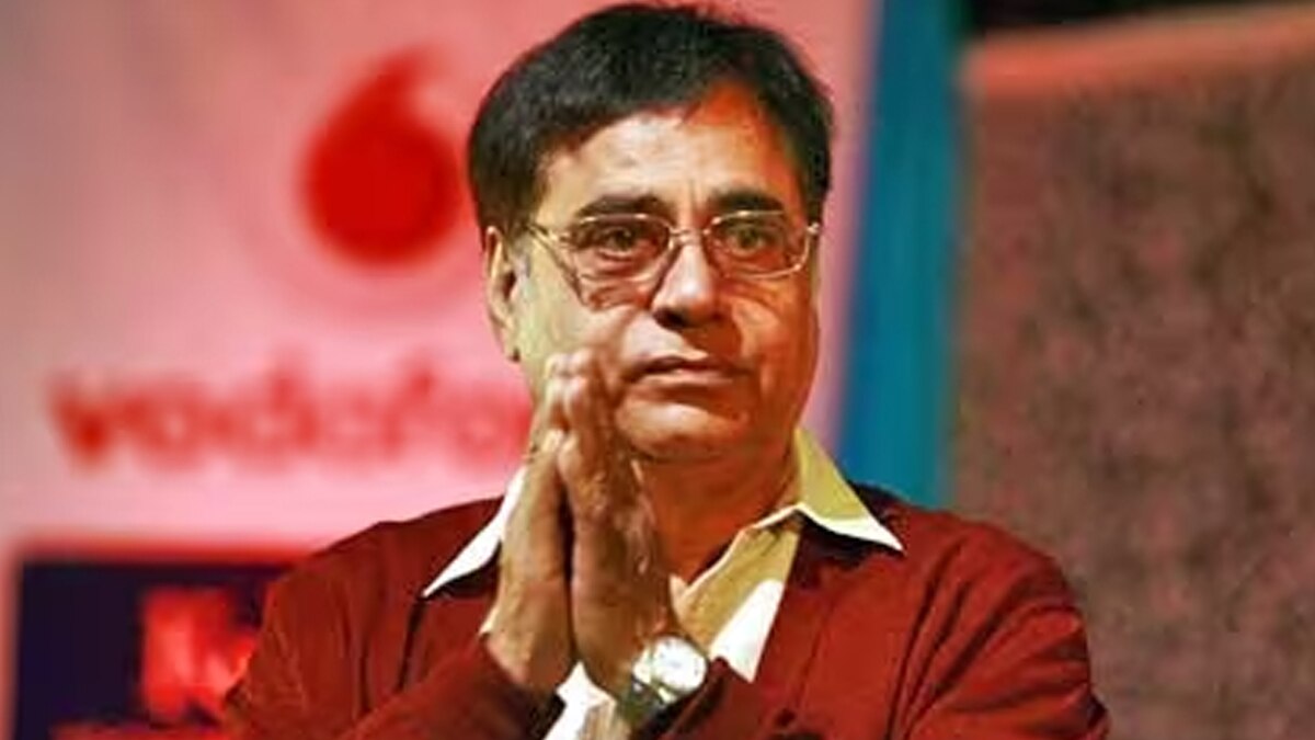 बेटे की डेड बॉडी लेने के लिए जगजीत सिंह को देनी पड़ी थी घूस, महेश भट्ट का खुलासा