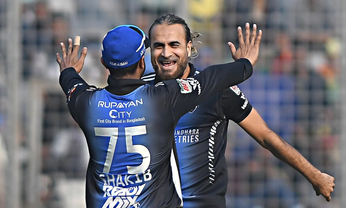 500 विकेट लेकर रचा इत‍िहास, 44 साल की उम्र में ऐसा करने वाले इकलौते गेंदबाज