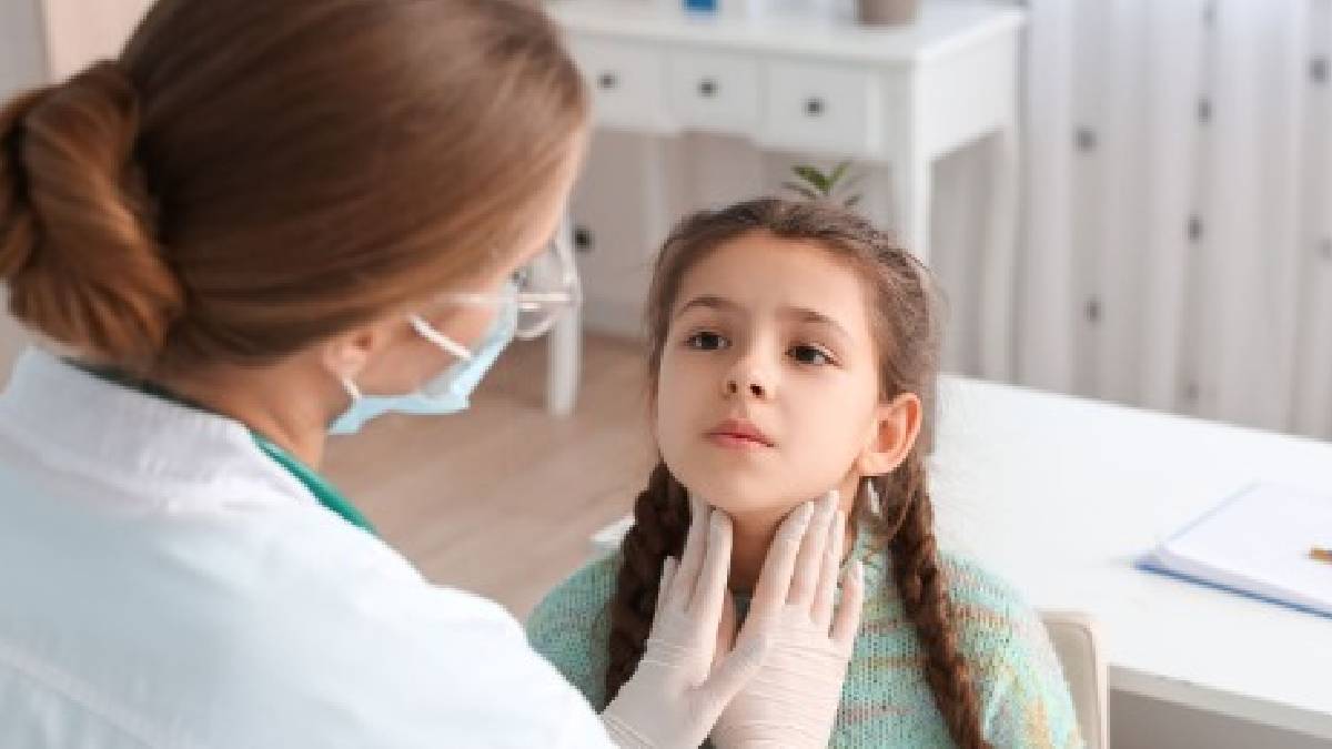 বাচ্চারাও থাইরয়েডে ভুগতে পারে, বিপদ এড়াতে লক্ষণ জেনে নিন