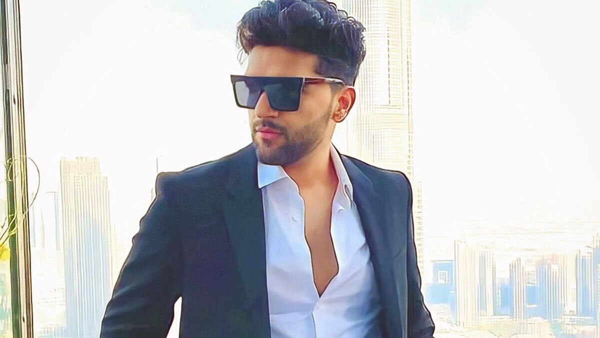 कभी गांव की शादियों में गाता था एक्टर, 150 रुपए थी कमाई, आज है सुपरस्टार