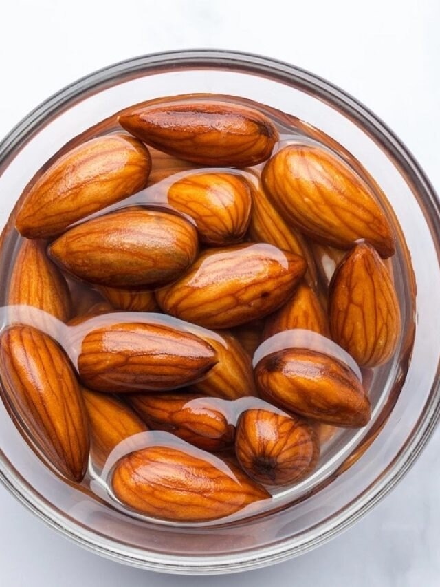 ১০,১৫ না ৩০... দিনে ক'টি আমন্ড খাওয়া সঠিক?